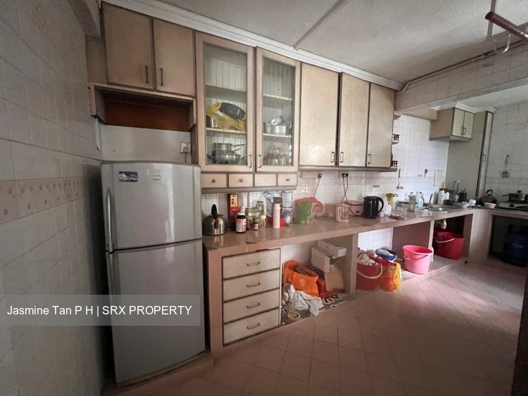 Blk 523 Jurong West Street 52 (Jurong West), HDB 5 Rooms #535221941